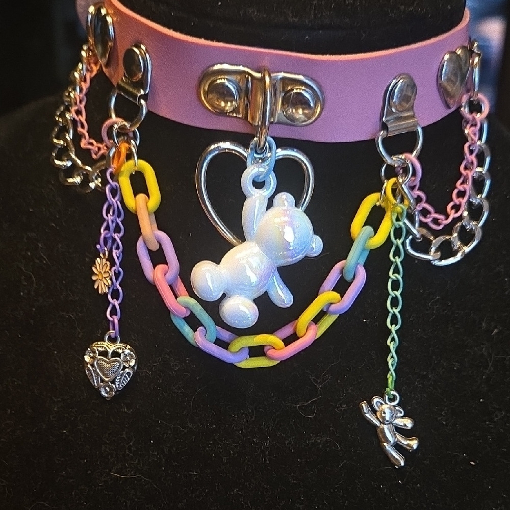 Pastel Bear Charm Necklace with Heart Accents - Picture 7 of 9